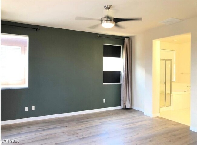Building Photo - 306 Fringe Ruff Dr
