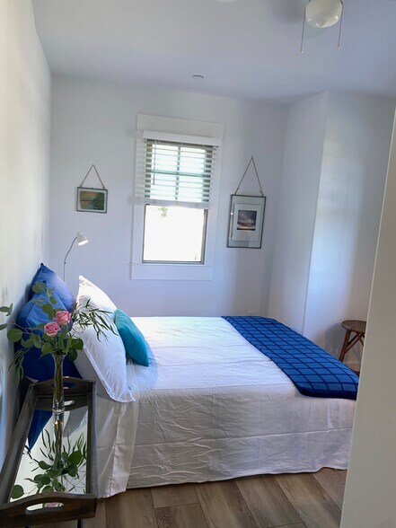 Building Photo - 226 W De La Guerra St