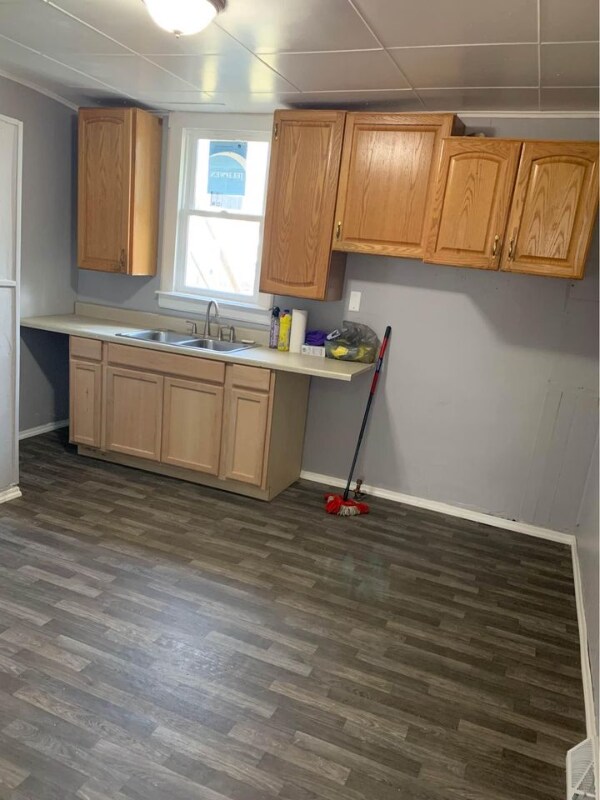 Building Photo - 333 Chapin St