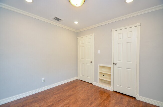 Building Photo - 12123 Ryewater Dr
