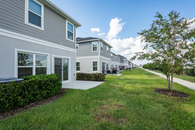 Building Photo - 757 Stoney Pointe Cir