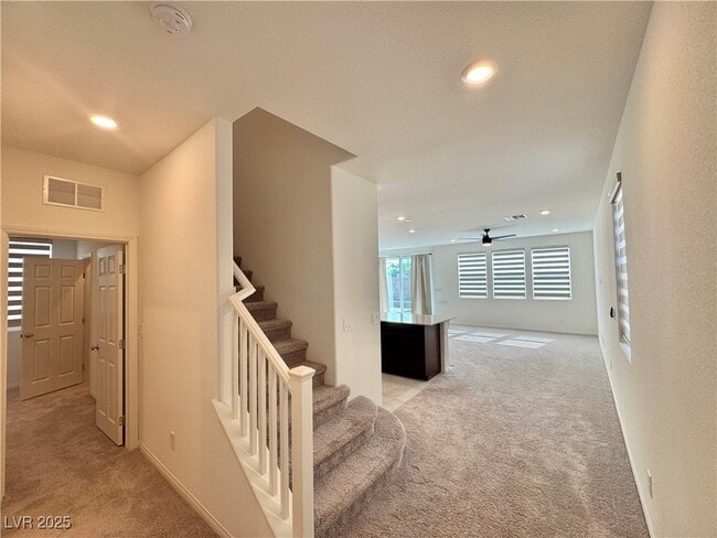 Building Photo - 5706 Holbeche St