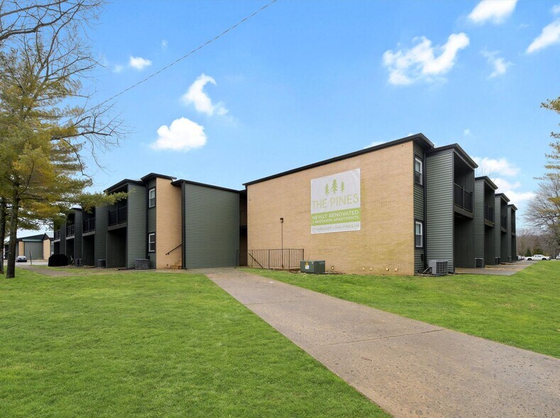 Interior Photo - The Pines