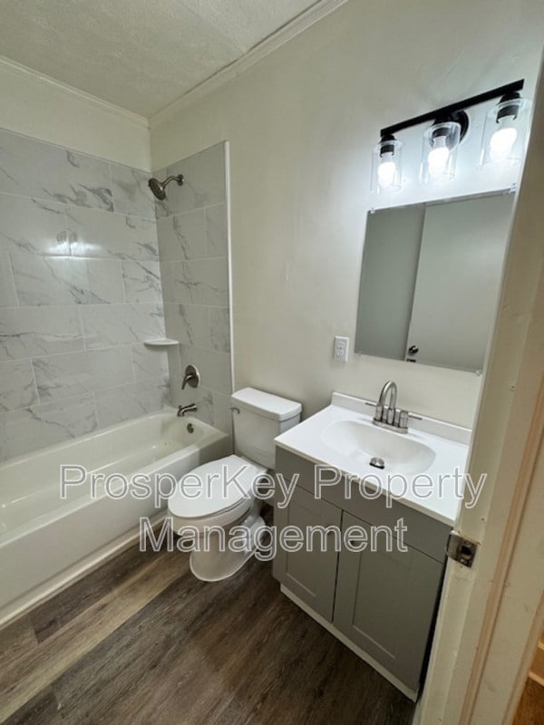 Building Photo - 1436 Brewer Ave