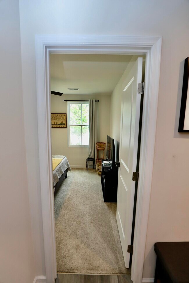 Building Photo - 1029 Bermuda Cedar Ln