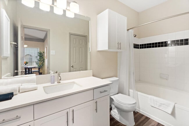 Building Photo - 12100 Metric Blvd