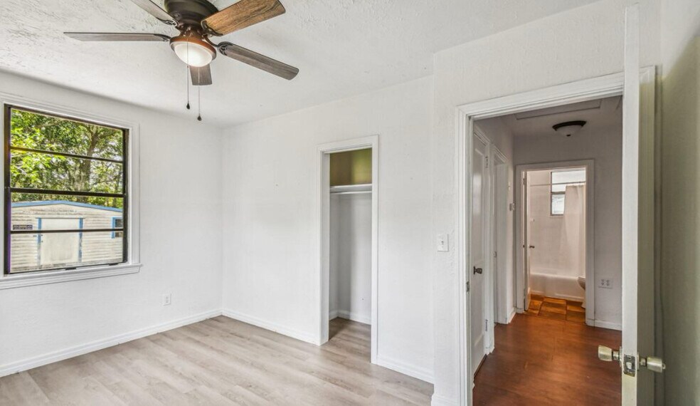 Building Photo - 1176 Dancy St