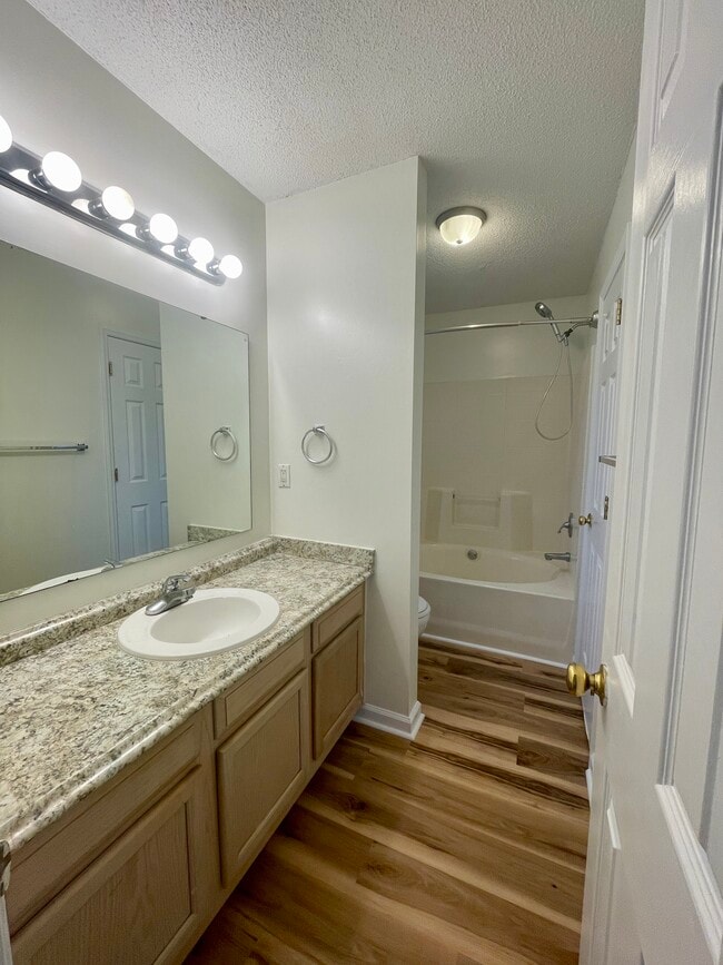 Building Photo - 5501 Heraldy Ct