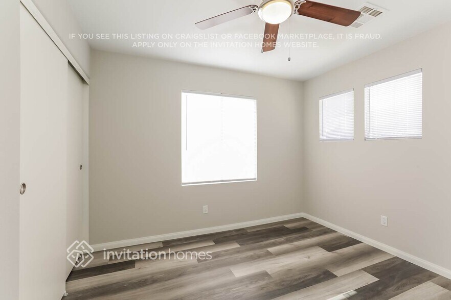 Building Photo - 904 Autumn Royal Ln