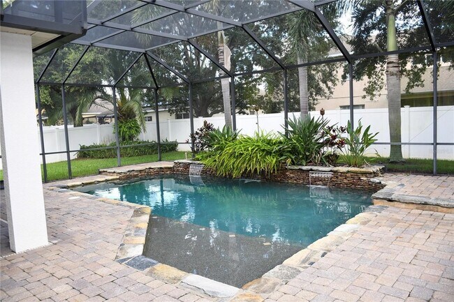 Building Photo - 557 Palio Ct