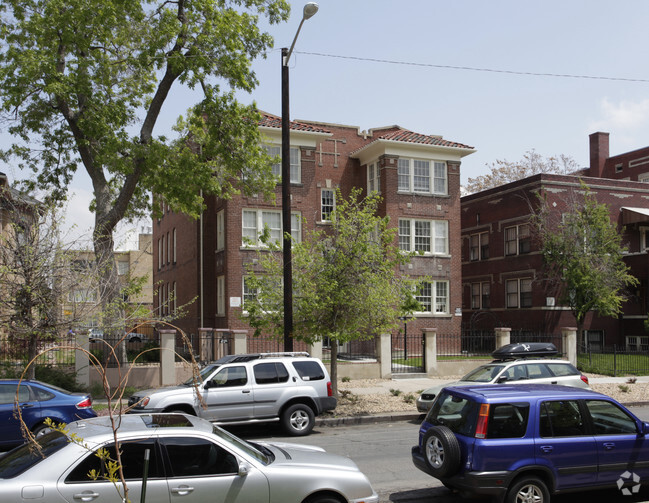 Building Photo - The Glenellen