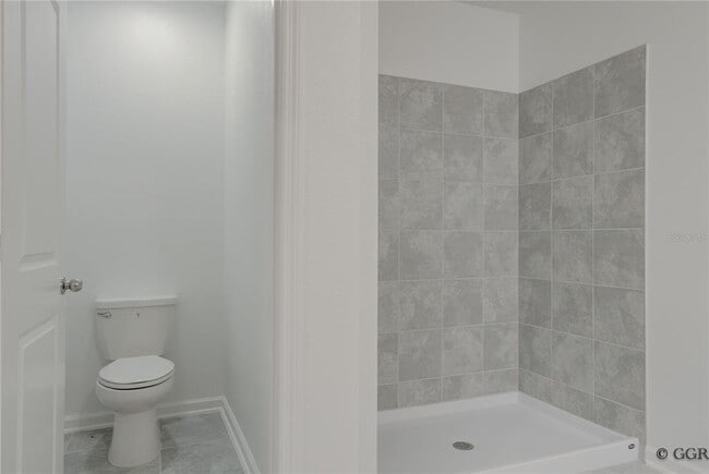 Building Photo - 5011 Worchester Dr