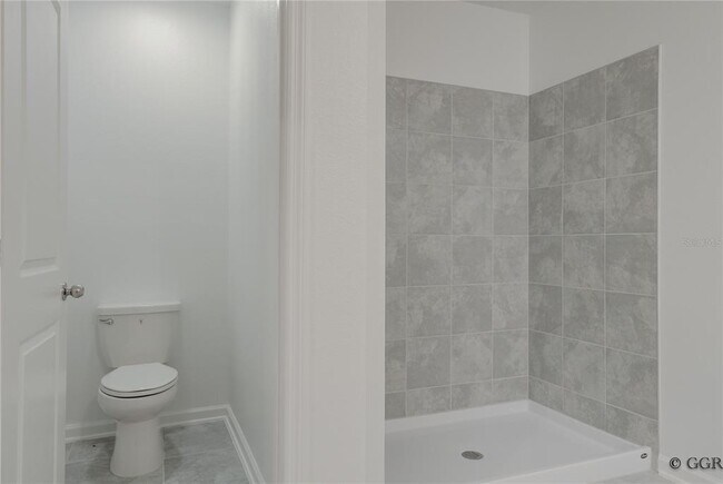 Building Photo - 5023 Worchester Dr