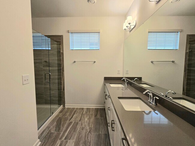 Building Photo - Stunning BRAND NEW 5 Bedroom / 4 Bath Home...