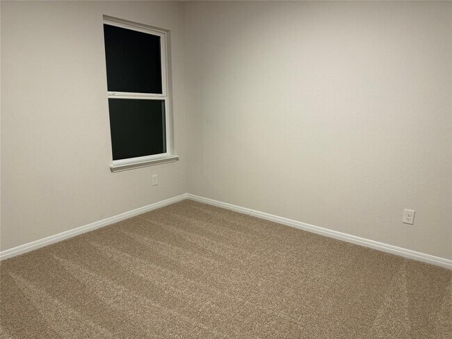 Building Photo - 13717 Thomas Wheeler Wy