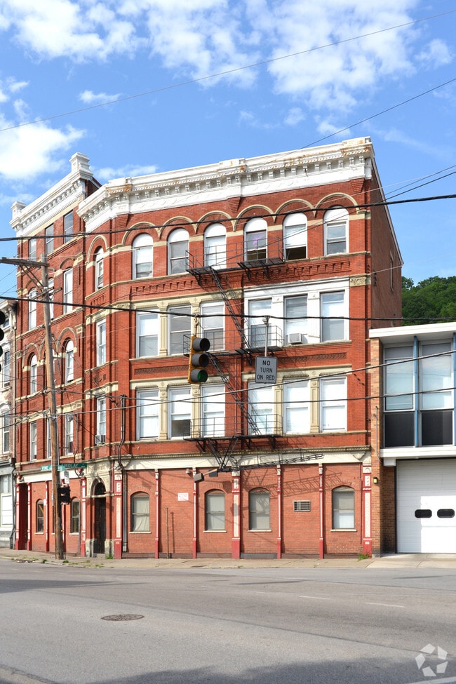 Building Photo - 2 E Mcmicken Ave