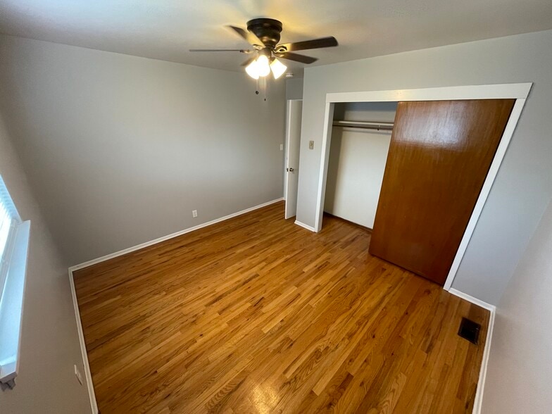 2nd Bedroom - 3011 N Stout Rd