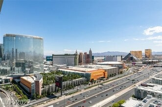 Building Photo - 4471 Dean Martin Dr