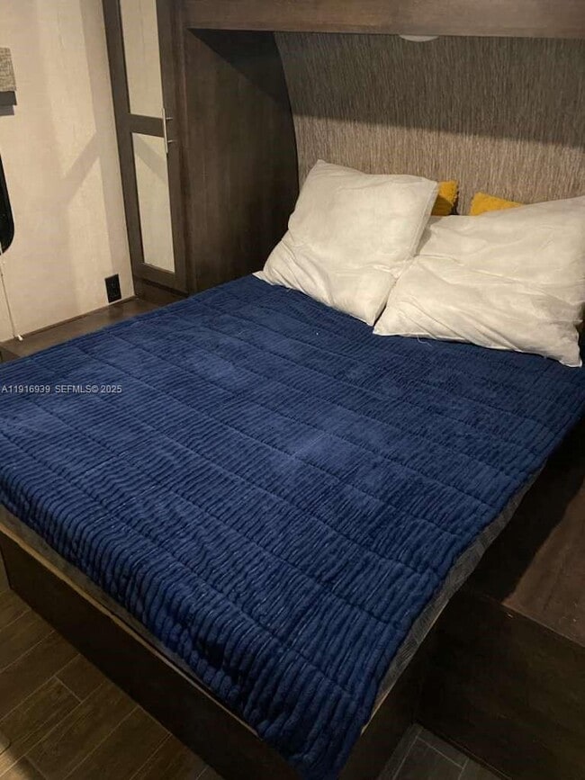 Building Photo - 25236 SW 133rd Ave