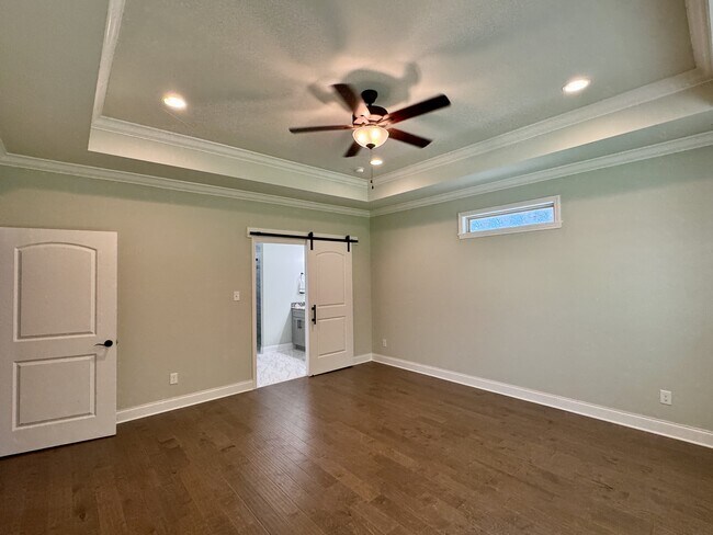 Building Photo - 238 Osage Dr