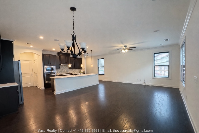 Building Photo - 14503 Knowledge Circle