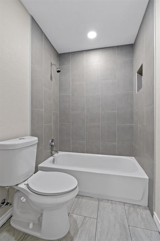 Building Photo - 1209 Casey St