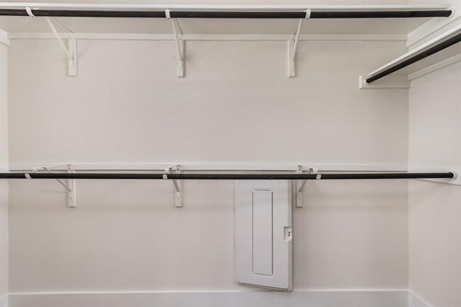 Building Photo - 2401 McBee St