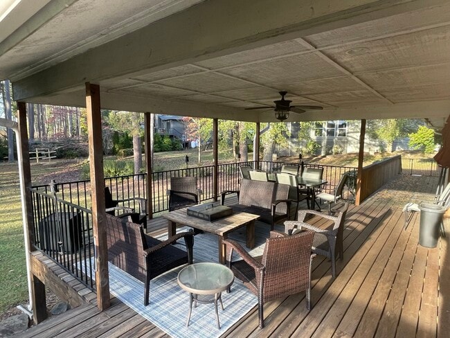 Building Photo - 4 Safe Haven Ct