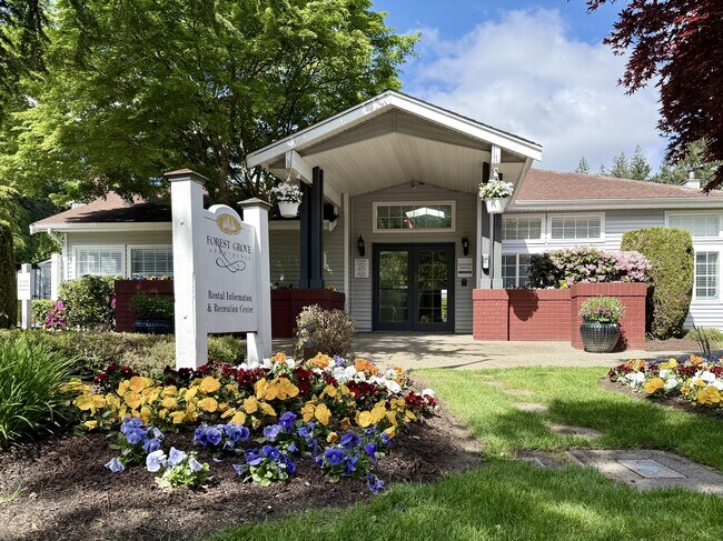 Building Photo - Forest Grove Apartments