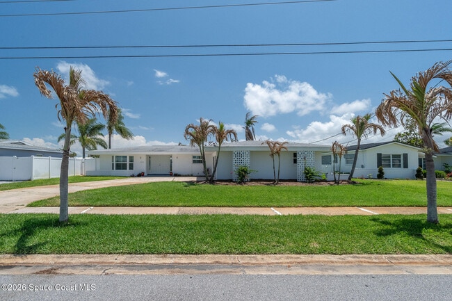 Building Photo - 458 Sandpiper Dr