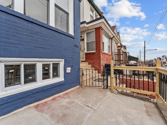 Building Photo - 1983 73rd Ave