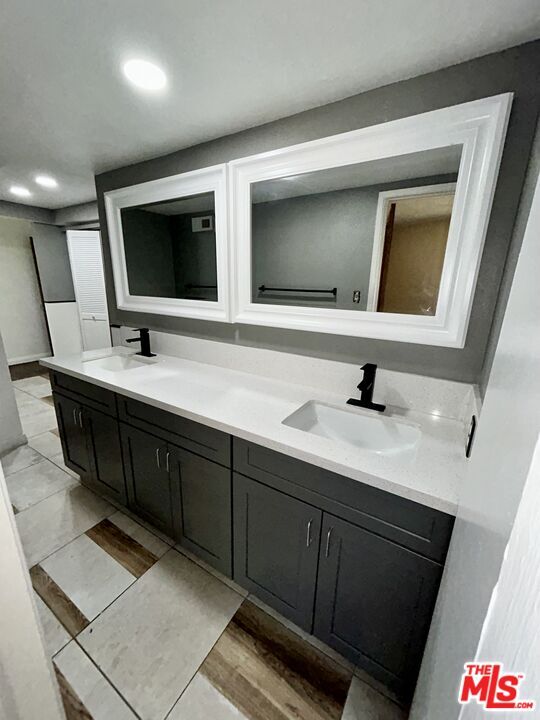 Building Photo - 8198 Helena Ave