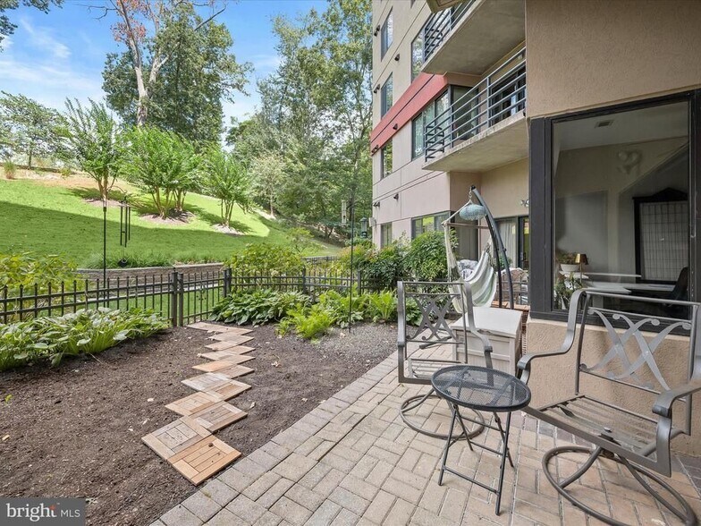 Building Photo - 10001 Windstream Dr