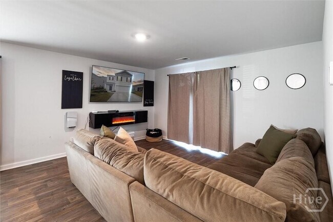 Building Photo - 448 Flat Rock Trace