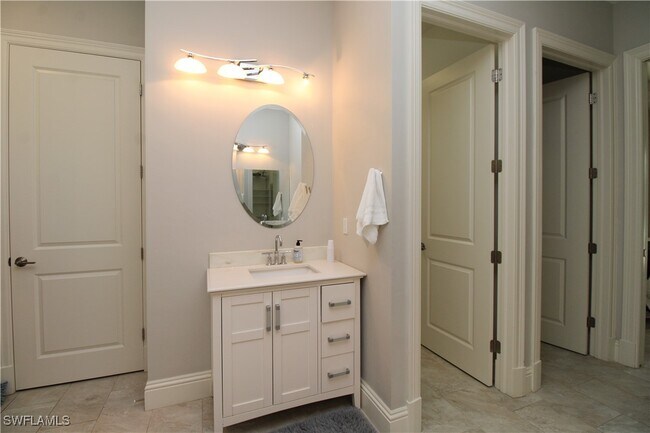 Building Photo - 6184 Whitaker Rd