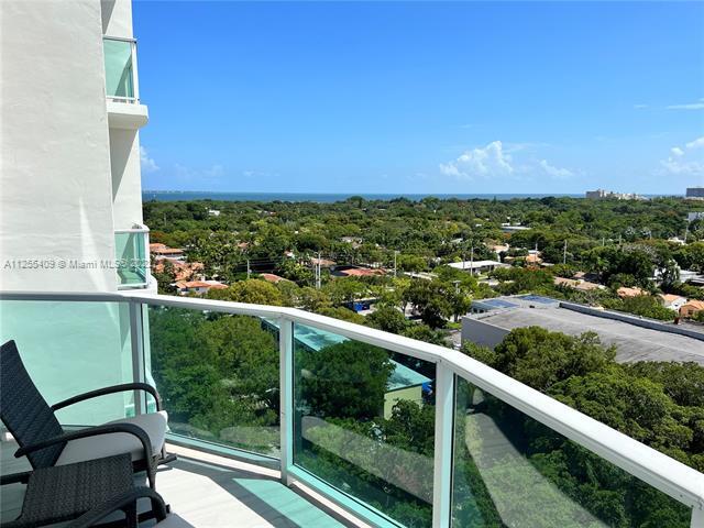 Building Photo - 2525 SW 3rd Ave