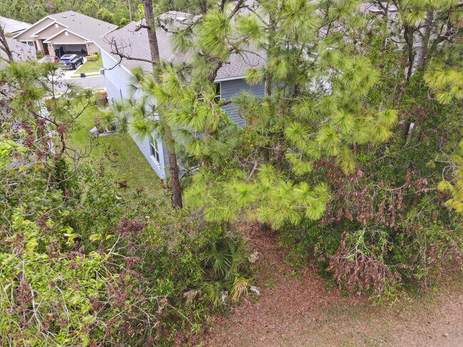 Building Photo - 692 NE Turtleback Trail