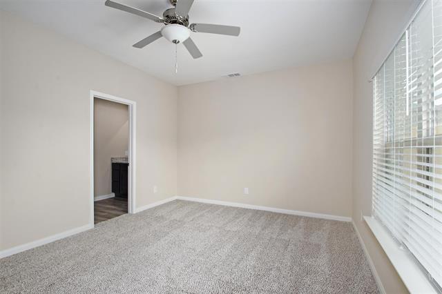 Building Photo - 282 Moonstone Way