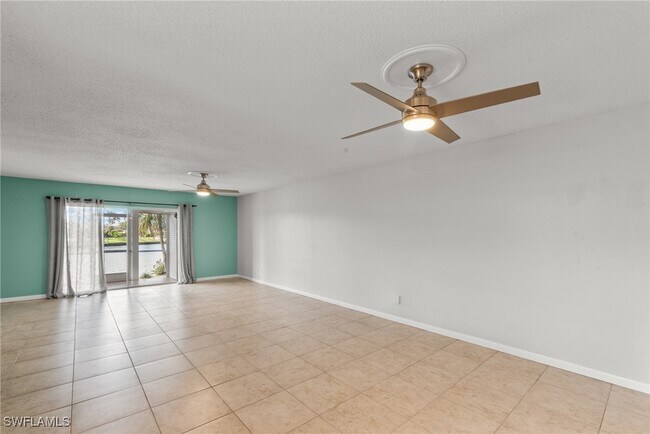 Building Photo - 304 Tudor Dr