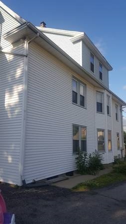 Building Photo - 129 Howard Ave