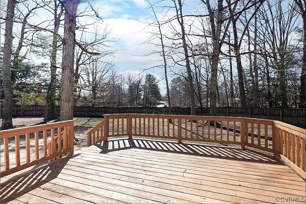Building Photo - 7209 Apple Orchard Rd