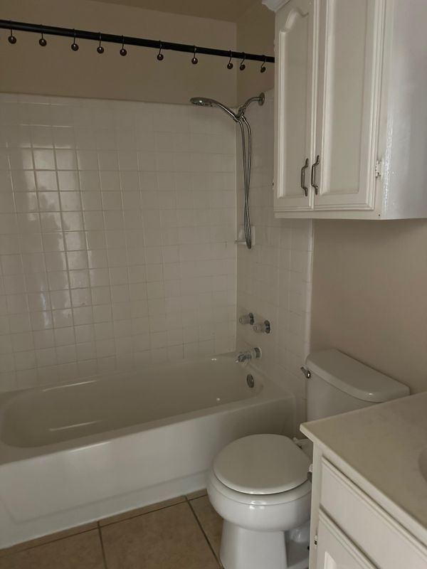 Building Photo - 2501 Hibiscus Ave