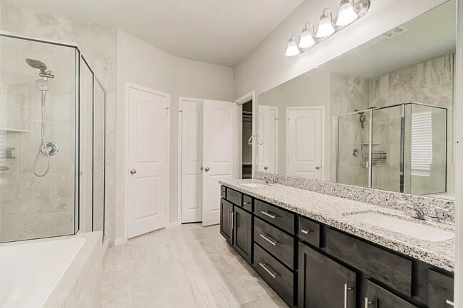 Building Photo - 4423 Sandhill Terrace Ln