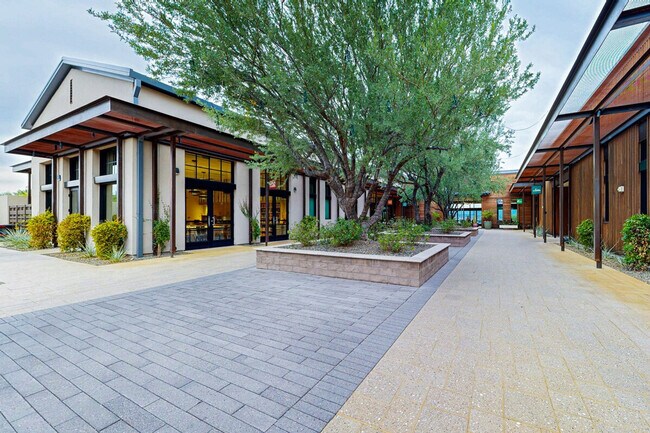 Building Photo - 18328 E Spring Valley Ct