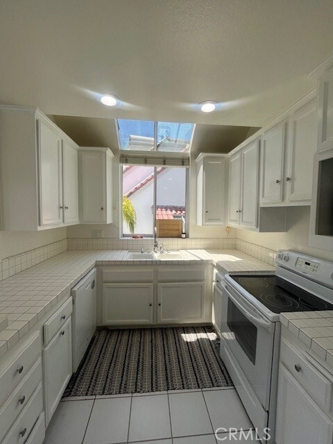 Building Photo - 44 Terra Vista
