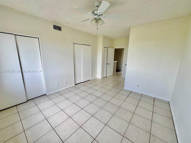 Building Photo - 44 Key W Ct