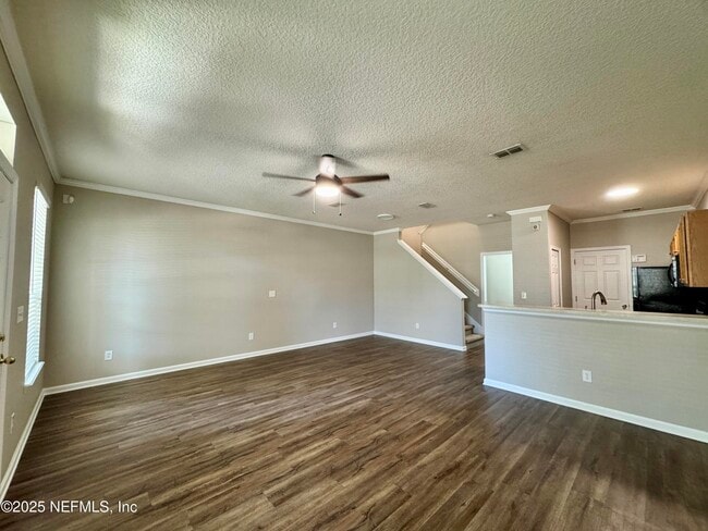 Building Photo - 450 Sherwood Oaks Dr