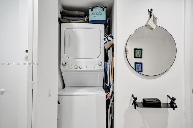 Building Photo - 1300 S Miami Ave