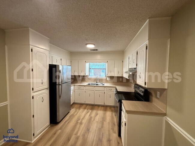 Building Photo - Beautiful 3 Bed 2 Bath home for Rent in Sherwood - Looking for You!
