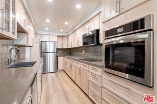 Building Photo - 1710 Malcolm Ave